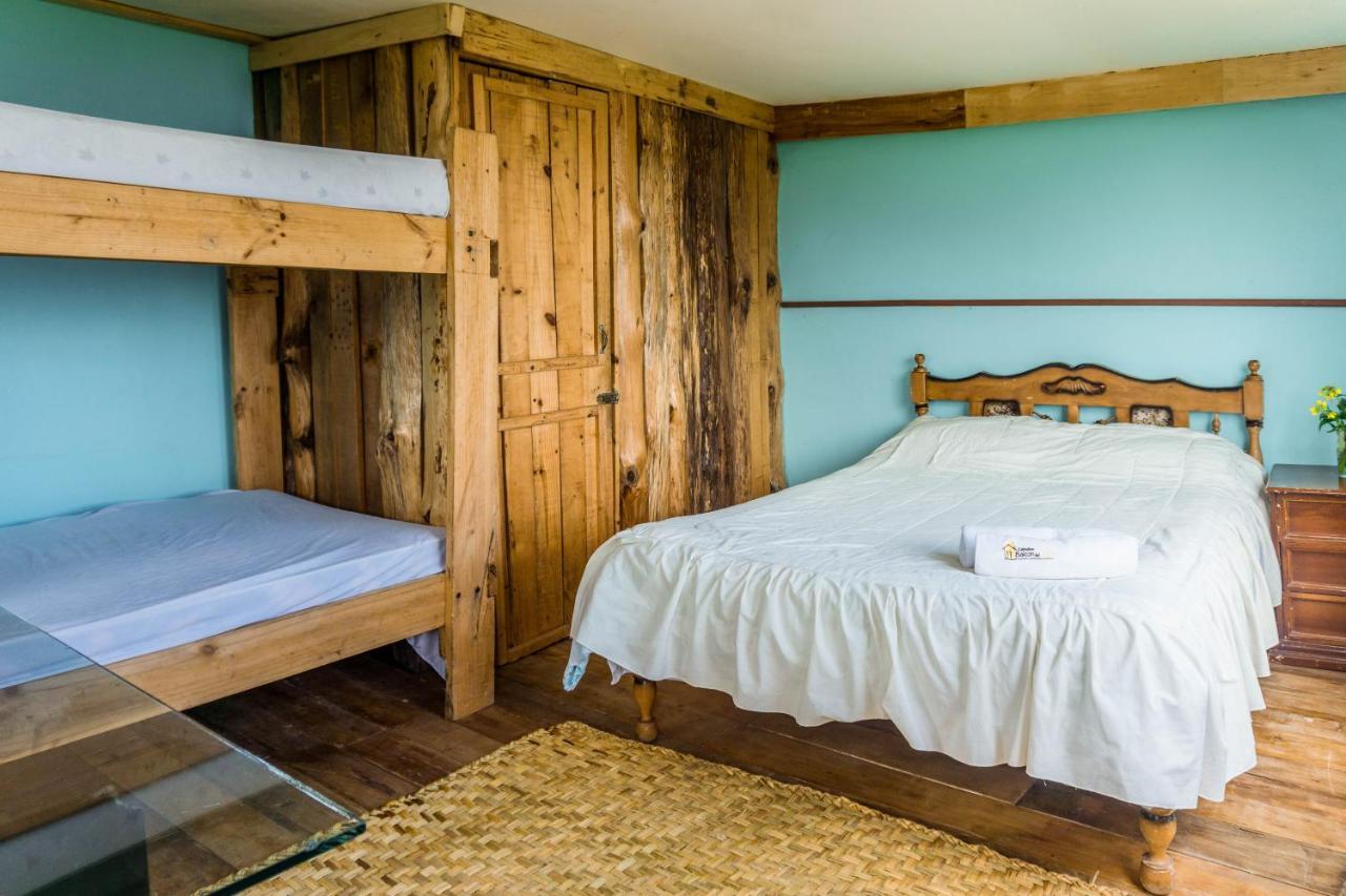 Cabañas y Glampings Balcon del lago Otavalo Exterior foto